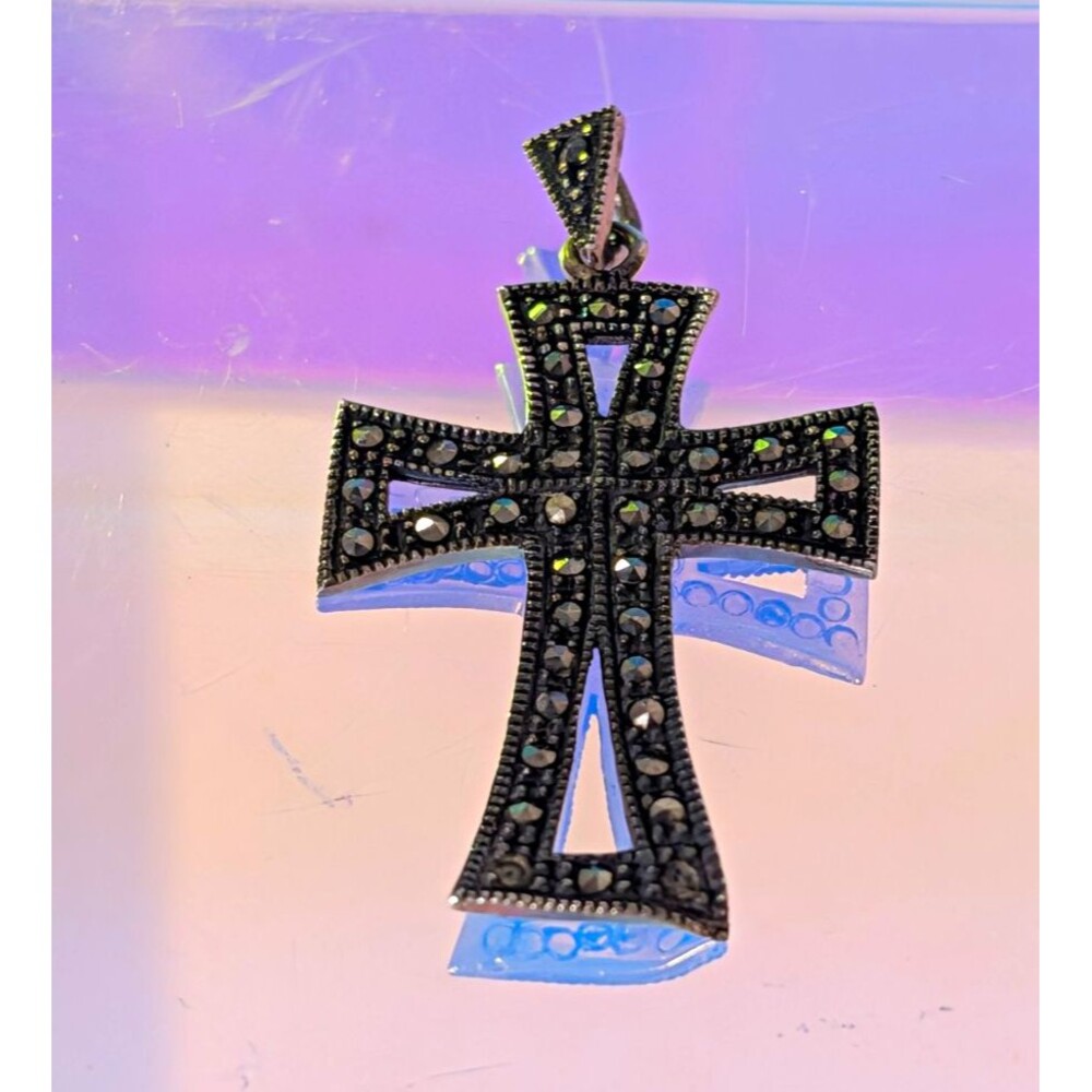 925 Sterling Silver Marcasite Cross Pendant 10g Gothic Statement Vintage 1990